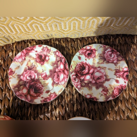 Rose Chintzy Gracie Bone China - Picture 4 of 6